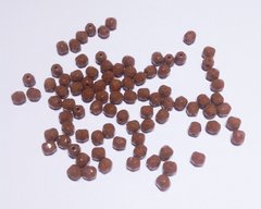 Preciosa-4 мм граненная, коричневые непрозрачные (13600)