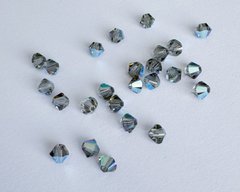 Биконус Австрия (5328), цвет - Black Diamond Shimmer, 4 мм
