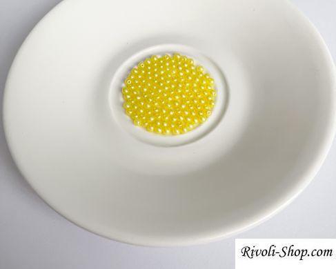 Rutkovsky, круглі намистини, пресоване скло, колір ніжний жовтий (02010-24002), 3 мм, 25 шт