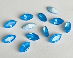Маркиз (Navette) Австрия, 4228, цвет - Electric Blue Ignite, 10*5 мм