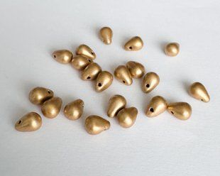Скляна підвіска, Чехія, світле матове золото (00030-01710), 4*6 мм