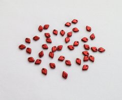 Бусина Dragon Scale, Preciosa, прессованное стекло, 3*5 мм, красный металлик матовый (02010/01890)