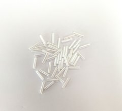 Стеклярус Miyuki 9*2мм, жемчужно белый глянцевый непрозрачный (#528), 5г