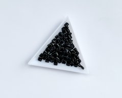 Бисер Karo, Preciosa, 5*5 мм, черный натуральный (23980), примерно 10 г