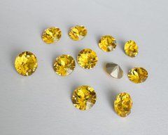 Чатон Австрія 1088, колір - Light Topaz, ss34 (7.069-7.272 mm)