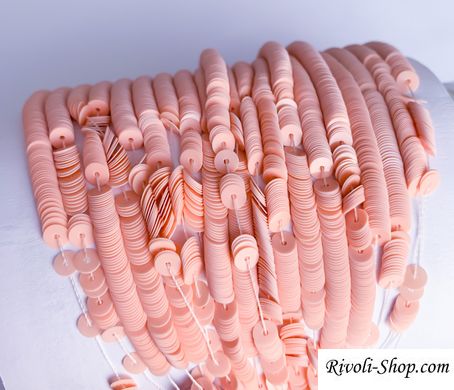 Пайетки LM Paris (Франция), фарфоровый светлый оранжево-розовый (6004), плоские 4мм, нитка (1000 шт)