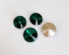 Риволи Австрия 1122, цвет Emerald, 12 мм
