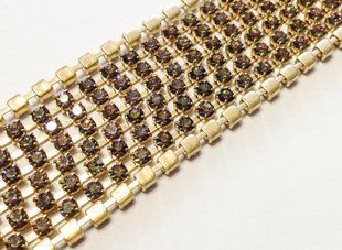 Стразовая цепь Preciosa, ss12 (3-3.2 мм), цвет Crystal Vitrail Medium в латуни, 10 см