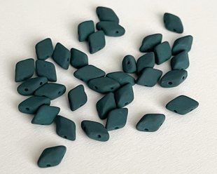 Намистина Matubo GemDuo, пресоване скло, 8 * 5 мм, 2 отвори, темно зелений матовий оксамит (02010-29530)