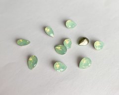 Капли (Fancy Stone) Swarovski 4320, цвет Chrysolite Opal, 8*6 мм