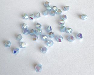 Биконус Preciosa 4 мм, Light Sapphire Opal AB2X
