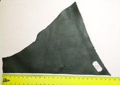 Кожа натуральная темно-зеленая, толщина 2 мм, мелкозернистая, 24*17 см